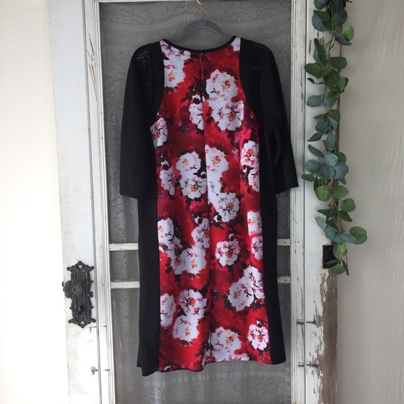 Eloquii Collide Mesh-Inset Scuba Sheath Dress 20 - Picture 3 of 7